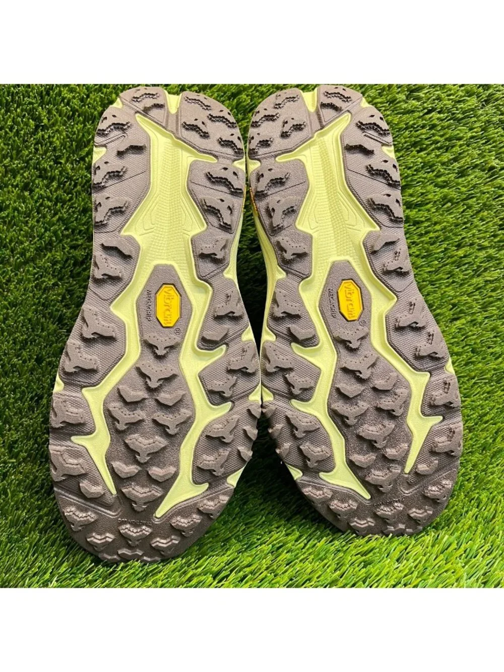 Hoka One One Speedgoat 6 Mens Size 11 Maple Blue Trail Running Shoes Sneakers